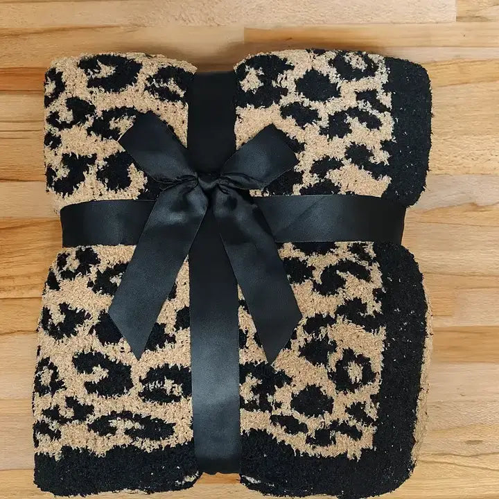 Leopard Pattern Ultra-Soft 50x60 Inch Throw Blanket