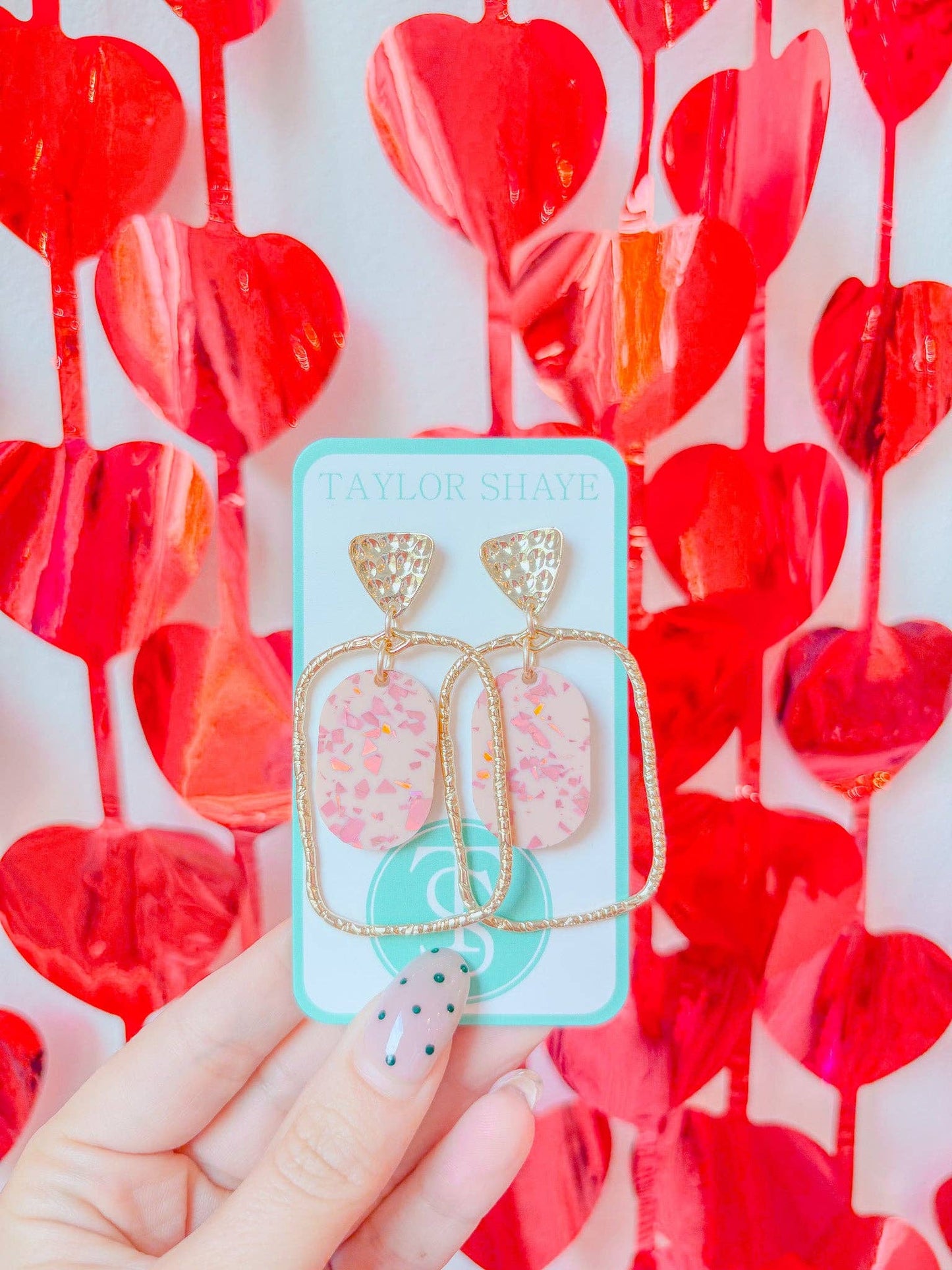 Buttercup Oval Hoops