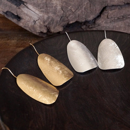 Minimal statement earrings - silver gold