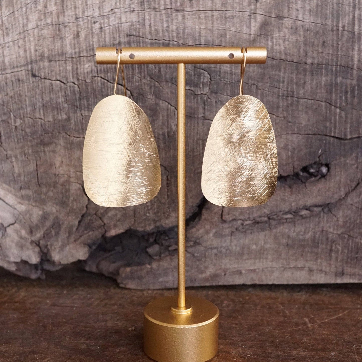 Minimal statement earrings - silver gold