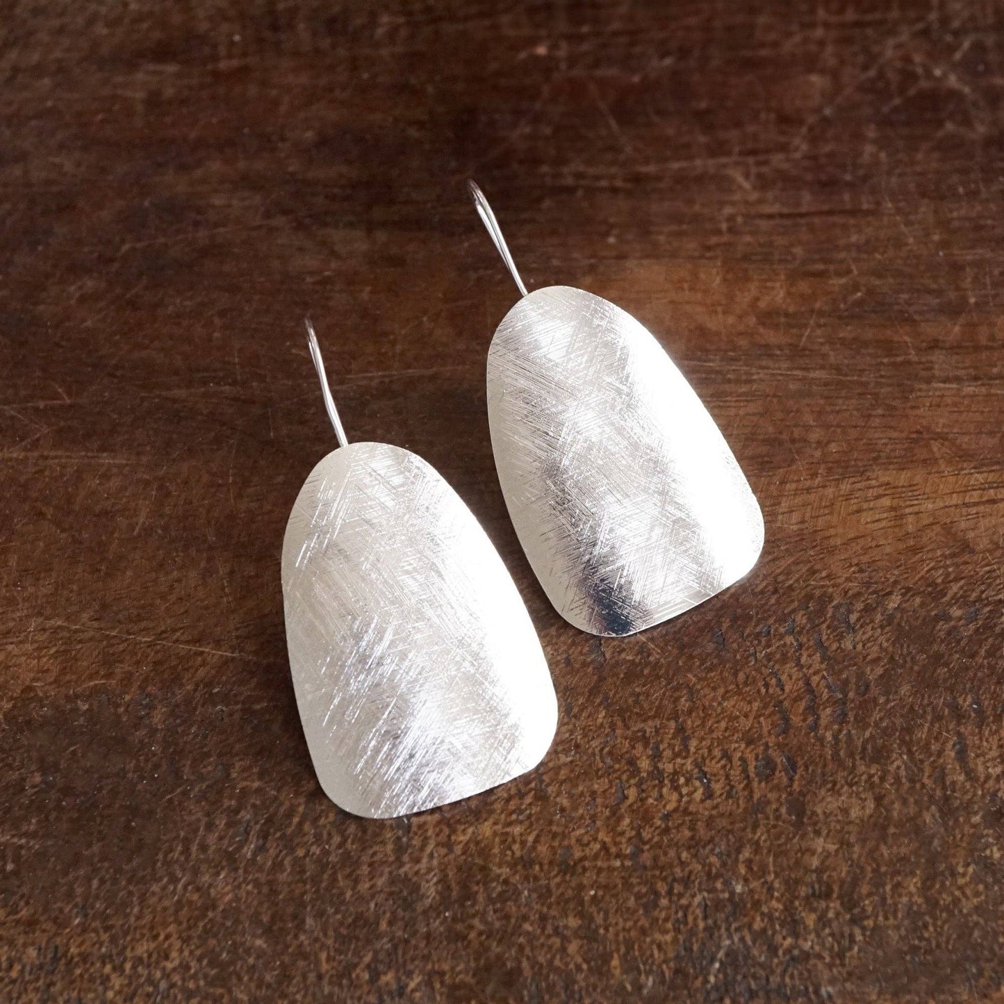 Minimal statement earrings - silver gold