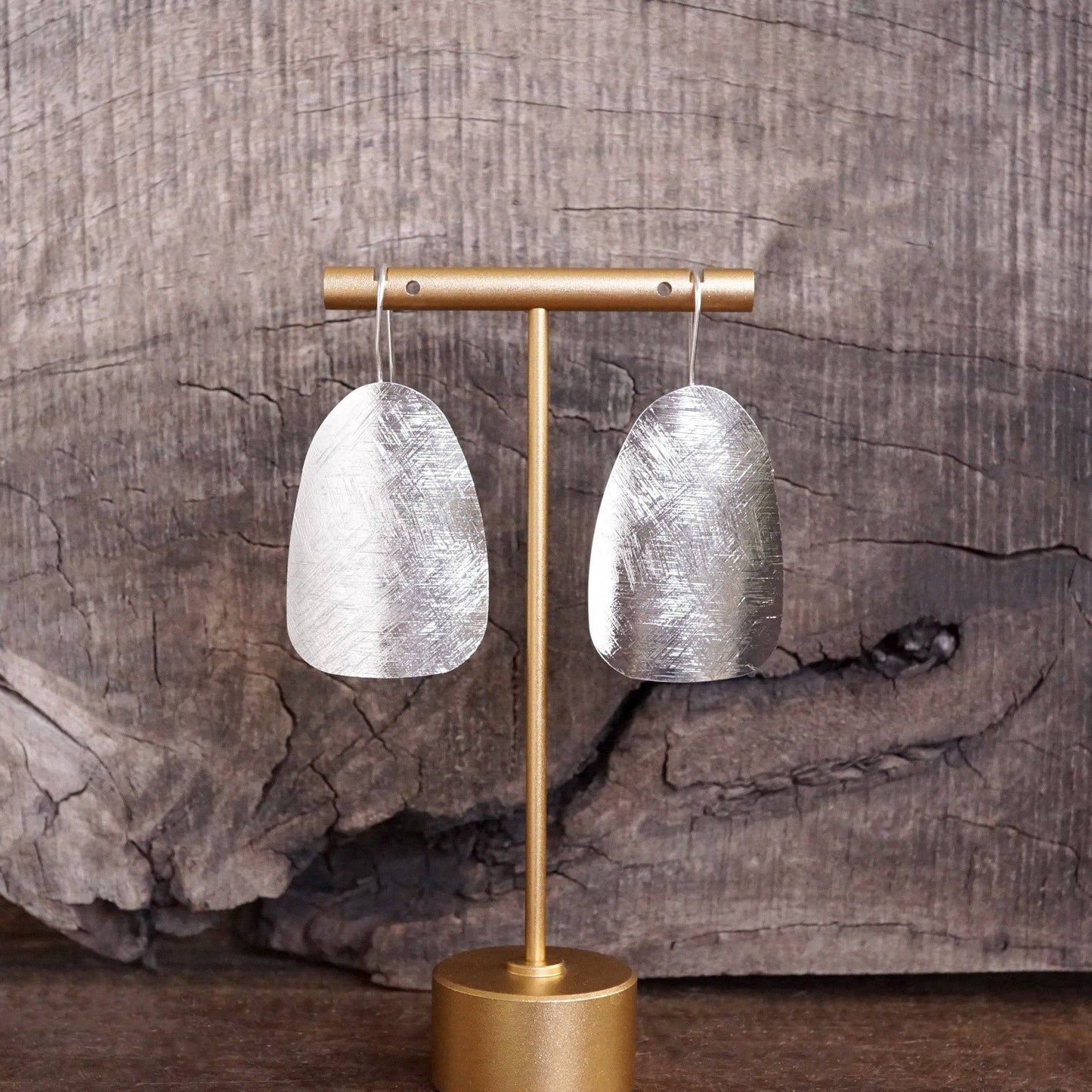 Minimal statement earrings - silver gold